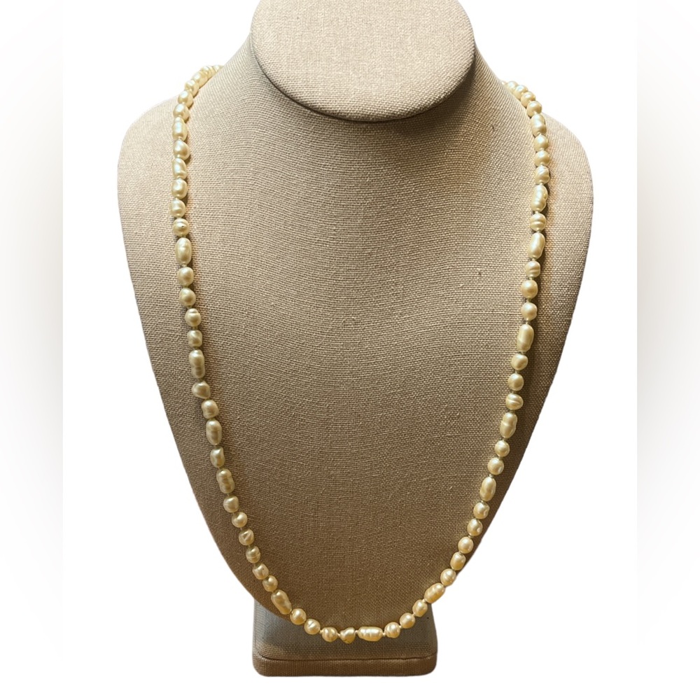 Vintage Les Bernard Pearl Necklace
